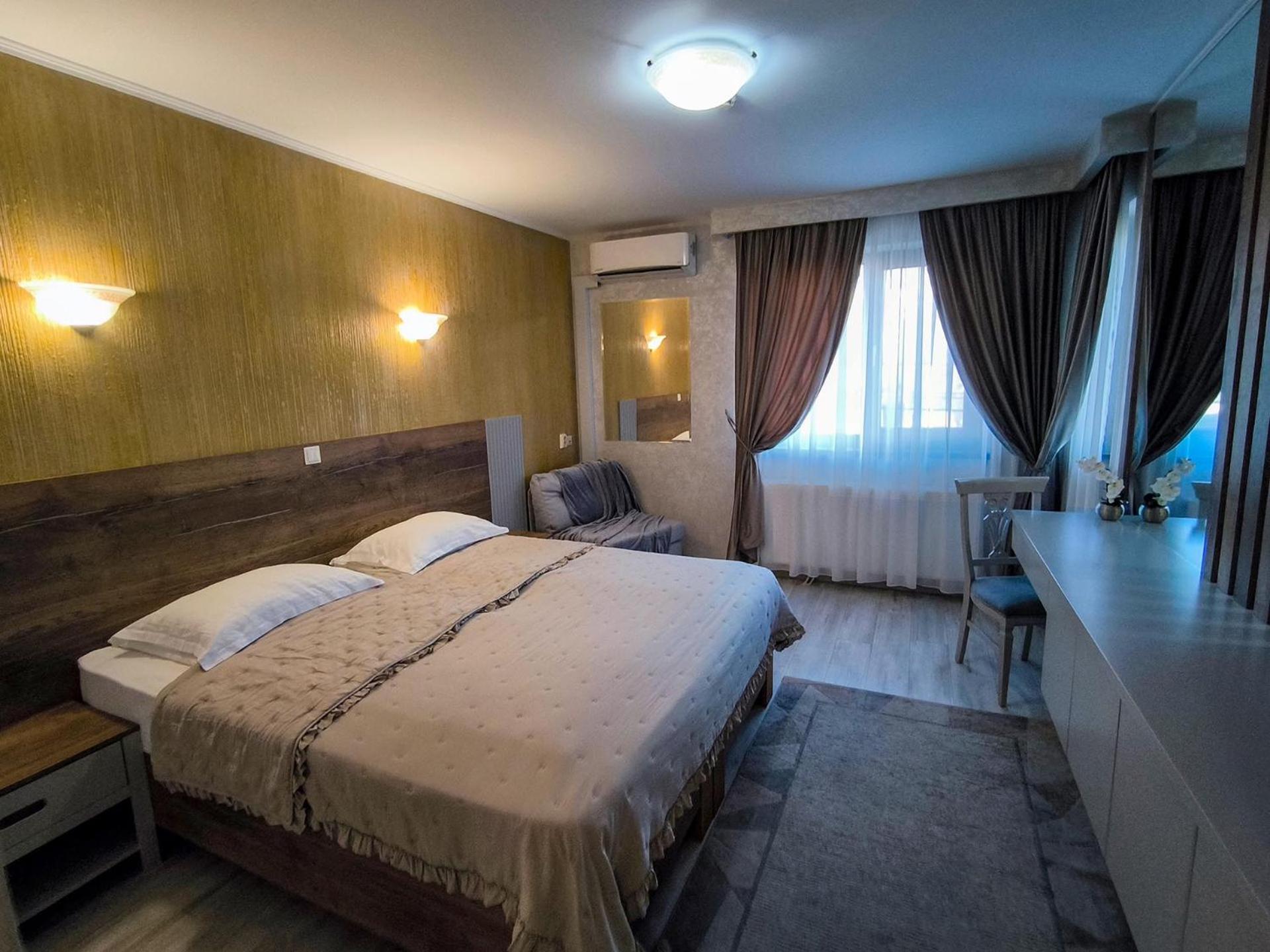 Hotel Dorobanti Яссы Экстерьер фото