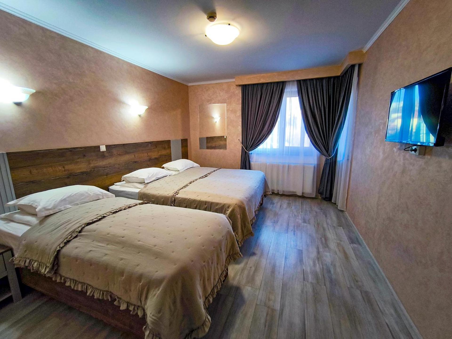 Hotel Dorobanti Яссы Экстерьер фото